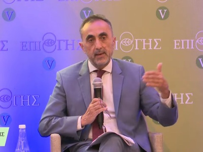 Ο Πρόεδρος του Επιμελητηρίου Αχαΐας Θ. Λ...