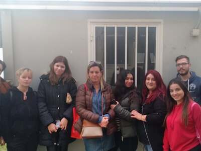 Στη φωτό οι σπουδαστές της νοσηλευτικής ...