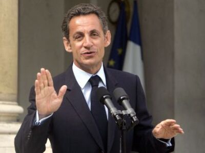 Ντους 276.000€ για τον Σαρκοζί