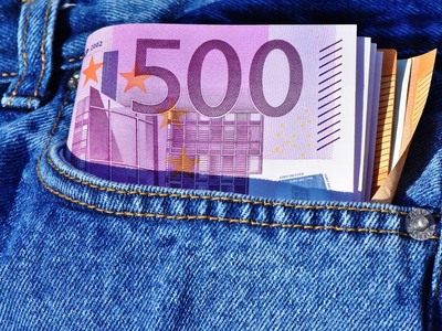 Πατρινός έχασε 1.000 ευρώ που τα είχε γι...