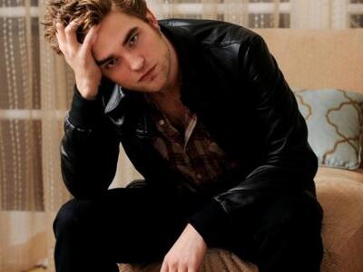 Δεν ησυχάζει ο Robert Pattinson!