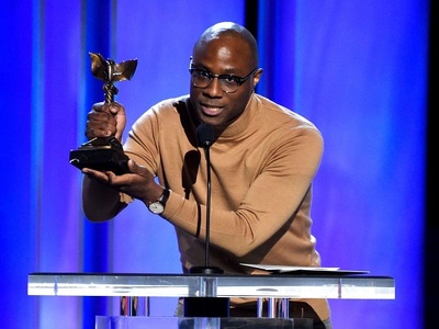 Ο Μπάρι Τζένικνς.