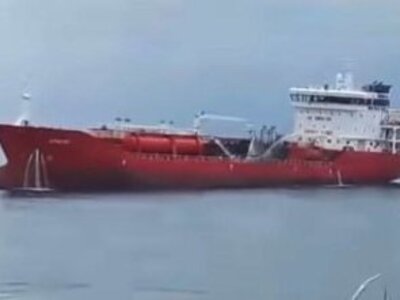 Κύπρος: Έκρηξη και φωτιά σε πετρελαιοφόρ...