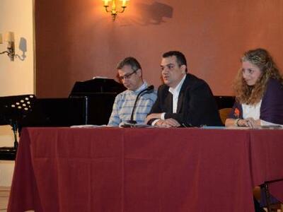 Πάτρα: Κατάμεστη η  Φιλαρμονική για μια ...