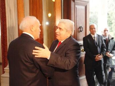 Συνάντηση Κ. Παπούλια - Δ. Χριστόφια στι...