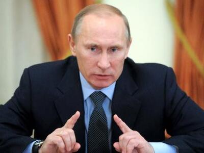 Ο Πούτιν «υπέγραψε» την ανεξαρτησία της Κριμαίας