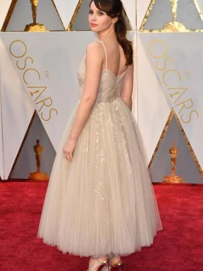 ΦΕΛΙΣΙΤΙ ΤΖΟΟΥΝΣ ΜΕ DIOR