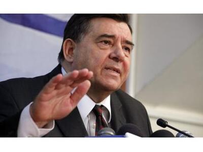 Καρατζαφέρης: «Οι μέρες της κυβέρνησης λ...