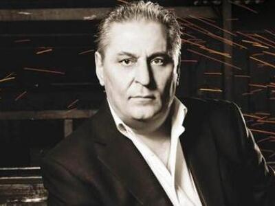 Έρχεται ο Ζαφείρης Μελάς να τραγουδήσει στην Πάτρα