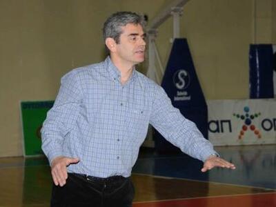 Μπάσκετ: Παρελθόν από τον πάγκο της Ζακύ...