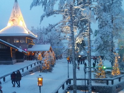 Πάμε βόλτα στο χωριό του Άι - Βασίλη! ΔΕ...