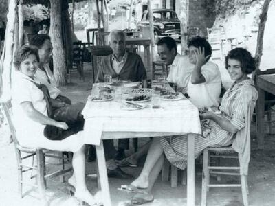 Από αριστερά: Μαρία Στεφανοπούλου, ο αδε...