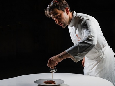 Ο Πατρινός σεφ Ανδρέας Καραπάνος στο περ...