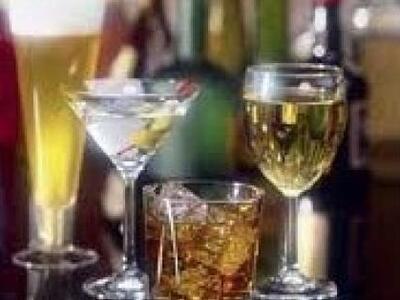 Top 20: Τα πιο light και τα πιο παχυντικά ποτά! 