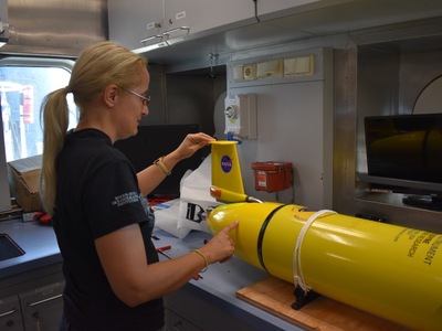  Η NASA θα μελετήσει το υποθαλάσσιο ηφαί...