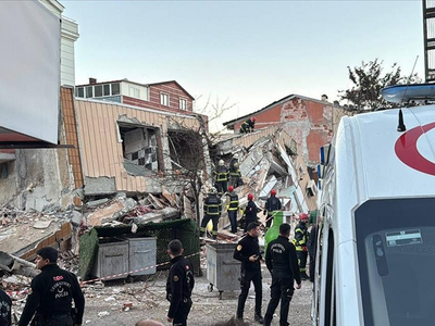 Τουρκία: Κατέρρευσε εξαώροφο κτίριο στο Κοτζαέλι