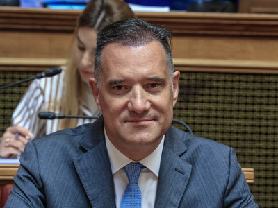 Γεωργιάδης: Ναι, έκανα μεταμόσχευση μαλλ...