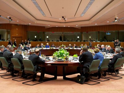 Πήραμε το δάνειο εν μέσω ανησυχίας για τ...