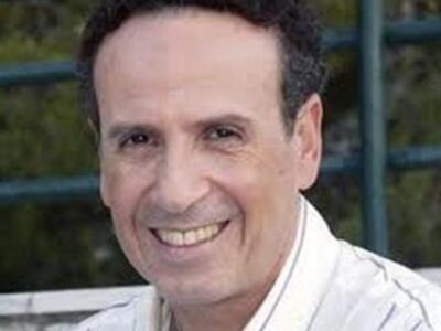 Ο άγνωστος γάμος του Χάρη Ρώμα: πού είνα...