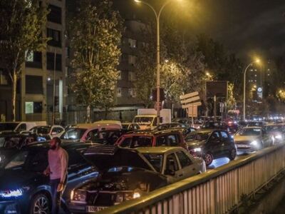 Γαλλία: Η «μεγάλη έξοδος» των Παριζιάνων...