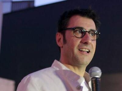 Παρασημοφόρηση του Ορέστη Ανδρεαδάκη από...