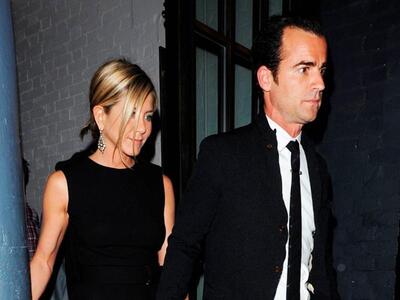 Jennifer Aniston και Justin Theroux πιασ...