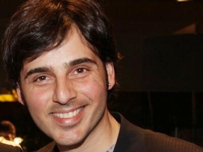 Έρχεται ο ποπ τραγουδιστής Γιώργος Λεμπέ...