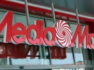 Ετοιμάζεται ν' ανοίξει κατάστημα στην Πά...