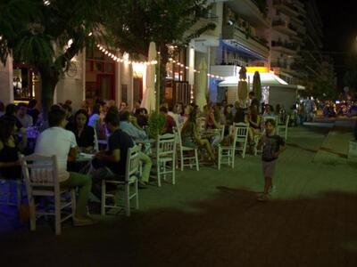 To come back της Τριών Ναυάρχων- Κάτι άρ...