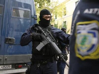 Βαρύ οπλισμό κατείχαν οι συλληφθένες από...