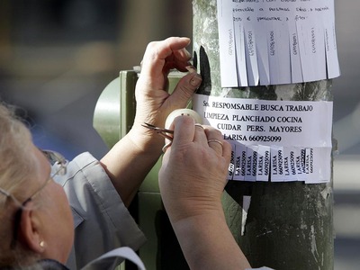 Η ανεργία στην Ισπανία αγγίζει το 20% 