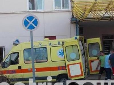 Αμαλιάδα: Γέννησε μέσα στο ασθενοφόρο πο...