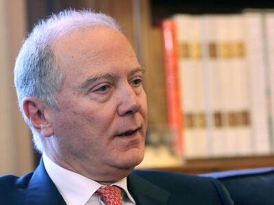 Κεραυνοί του τ. κεντρικού τραπεζίτη: &qu...