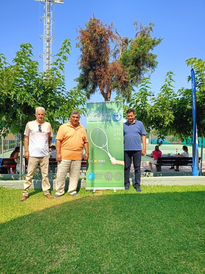 Κώστας Γκίρης, Ανδρέας Κοσμάτος και Πέτρ...