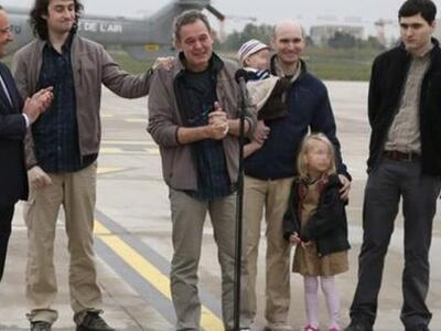 Γαλλία: «Δέκα μήνες δεν είχαμε δει το φω...