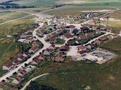 Copehill Down: Ένα χωριό που δεν είναι α...