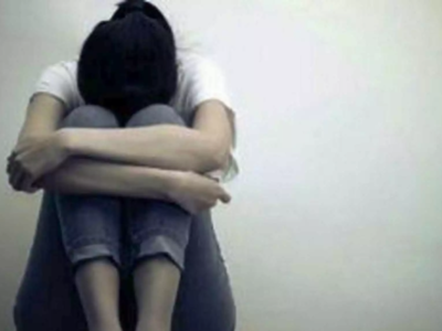 Σκότωσαν τον πατέρα τους γιατί τις βίαζε...