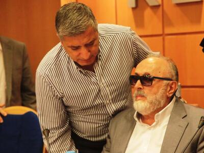 Ο Κουρουμπλής βάζει "φρένο" στ...