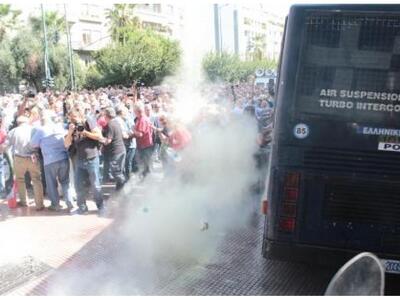 Εργατικό Κέντρο Πάτρας: "Οι συνταξι...