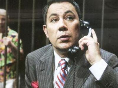 Ο Πατρινός Γιάννης Στόλλας δίπλα στον Γι...