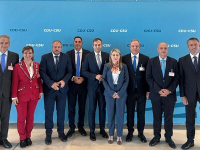 Χριστίνα Αλεξοπούλου: Συναντήσεις στο Βε...