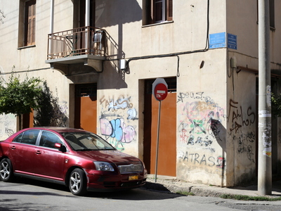 Πάτρα: Παρατημένο ταξί εδώ και δύο μήνες...