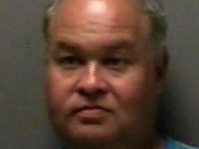 49χρονος προσπάθησε να κάνει σεξ με ένα ...