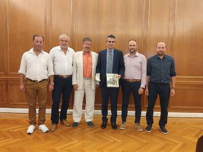 Στον υφυπουργό πολιτισμού η Ομοσπονδία Σ...