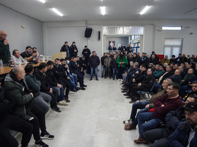 Αγρότες: Ναι στον διάλογο με τον πρωθυπο...