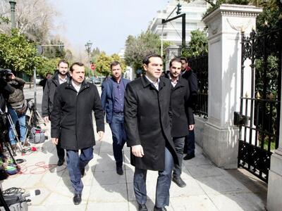 Τσίπρας: «Εφτασε η ώρα των ιστορικών απο...