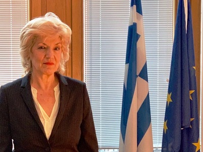 Σία Αναγνωστοπούλου: Η λιτότητα, ως βασι...