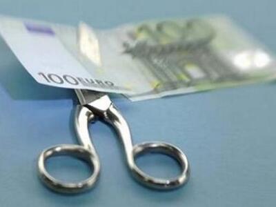 Κόβουν και τα επιδόματα των τυφλών - Πορ...