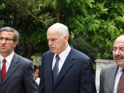 Δίνουν και παίρνουν τα σενάρια για την ε...