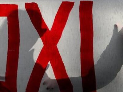 Μεγάλη αντιφασιστική πορεία στην Καλαμάτ...